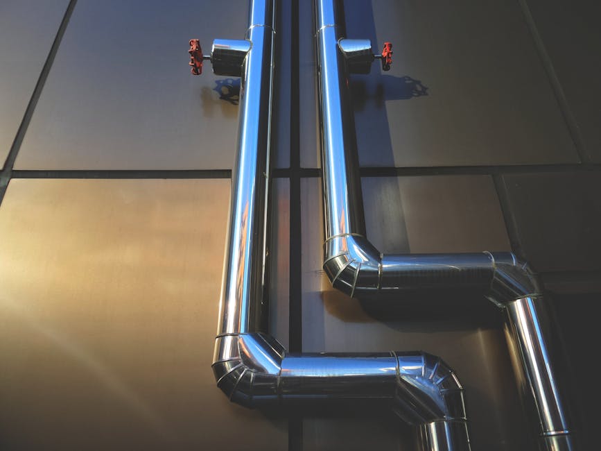 Hộp inox 38x38 bề mặt sáng bóng dùng làm lan can, khung cửa và kết cấu nội thất