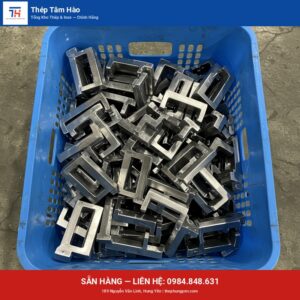Van cổng gang tay quay — Thép Hưng Yên Tâm Hào